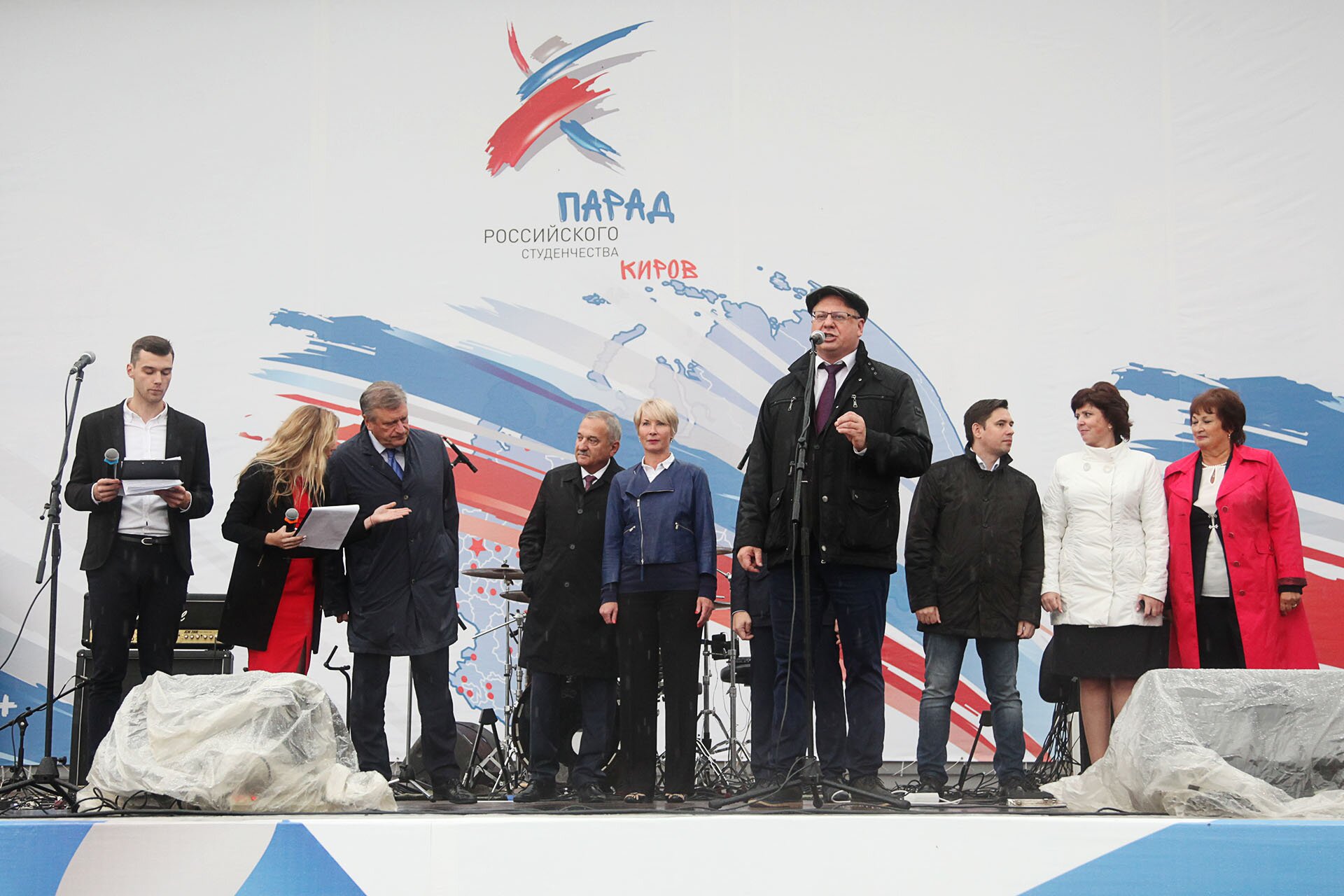 парад студентов 